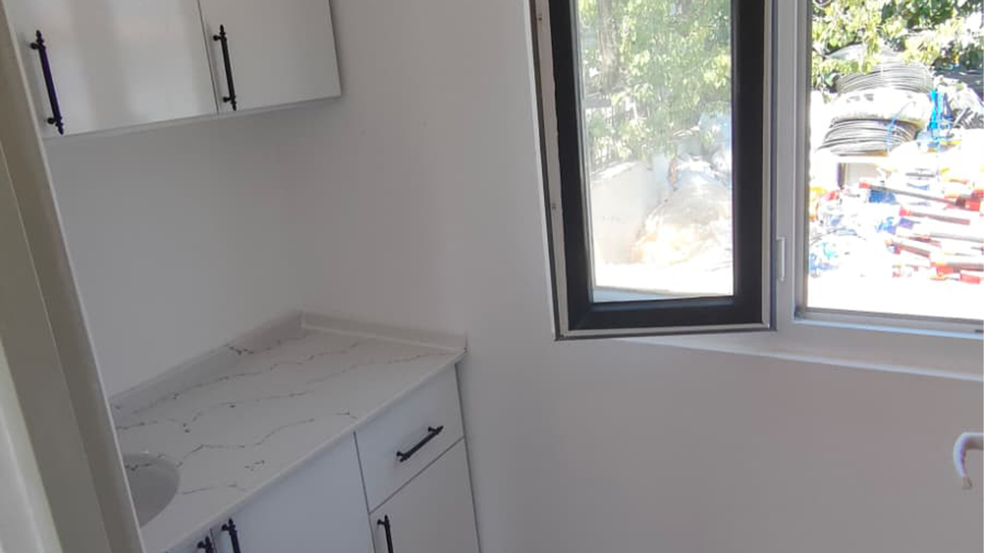 İçi Alçıpan Kaplama 24m² Konteyner Ofis Projesi